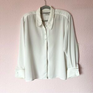 Vintage retro 80s 90s button down blouse